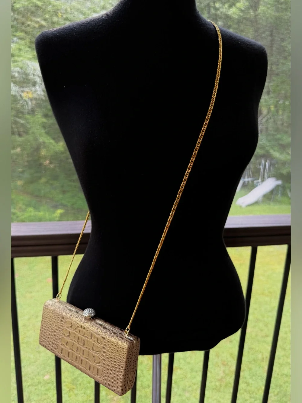Gold Croc-Embossed Evening Clutch Gold Chain Crossbody Purse HardShell Rectangle